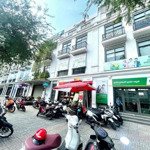 Cho thuê shophouse vincom xuân khánh 4 tầng mặt tiền đường 30/4