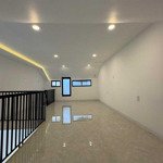 Nhà bán đường bến vân đồn, 96m2, gần cầu nguyễn văn cừ, nhỉnh 3 ty