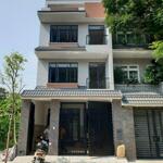 Cho thuê nhà 3 lầu mới xây kdc hưng phú đường liên phường