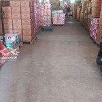 Cho thuê kho xưởng dt:300m2 hiệp thành, q12, tp.hcm.