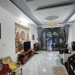 Bán căn 3 tầngmặt tiềngiang châu 3, khu nam việt á. liên hệ: 0905384828