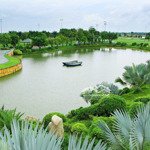 Biệt thự ôm sông view golf giá tốt nhất thị trường,diện tích800m2, 18,4 tỷ