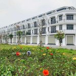 Bán căn view vườn hoa đã có sổ đỏ, giá đầu tư hấp dẫn - dự án calyx residence 319 đông anh