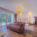 Chính chủ bán pool villa sân vườn 4 phòng ngủ& 5 vệ sinhtòa brilliant tại đảo kim cương quận 2