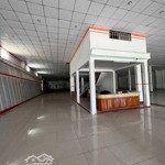 định hòa , thủ dầu 1.. 2.400m2 nhà xưởng. cho thuê giá : 100 triệuiu/tháng