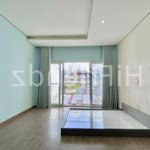 Cho thuê phòng studio full nội thất - bancong - sát cầu nguyễn tri phương - giáp quận 8 quận 5