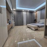 Nhà phùng chí kiên, thiết kế đỉnh 80m2, 7 tầng thang máy, gara ôtô 9m mặt tiền