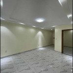 Bán tầng 3 khu mới 45m2 chung cư hoàng huy an đồng hơn 800tr. lh: 0838.128.056