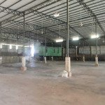 Xưởng cho thuê 3000m2, dt đất 6000m2. quá rẻ 80 triệu/th. thủ dầu một, bình dương, container40f đi.