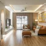 Chính chủ bán căn hộ golden palm 135m2 thiết kế 3ngủ tầng trung full nội thất cực đẹp giá nhỉnh 8tỷ