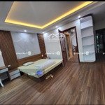 Bán nhà lk văn la 50 m2 x 6t, 11.2 tỷ, hà đông, hà nội, vỉa hè, lô góc, 3 ô tô tránh, thang máy xịn