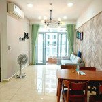 Cho thuê luxgarden, căn góc 74m 2pn*2wc, full nội thất, giá 10tr