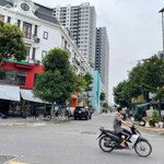 Cực đẹp, bán căn shophouse sông hồng, lô góc hai mặt đường to, kinh doanh đỉnh tại tt trâu quỳ.