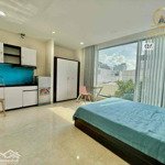 Studio cửa sổ kính 37m2_thạch thị thanh q1_thang máy_đón gió_an ninh