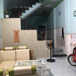 Cho thuê nhà 1 lầu 1 trệt. diện tích 60m2. 2 phòng ngủ