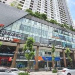 Cho thuê nhà mp trung kính, mt: 70m, dt: 856m2, giá thuê: 555 triệu/tháng