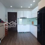 Cc cho thuê căn hộ, 104 phổ quang, diện tích: 73m2, 2 phòng ngủ 2 vệ sinhgía 18 triệu/tháng