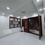 Bán nhà tập thể tân mai ngõ nông ,sát phố ngõ thông tứ tung 60m2 t1