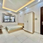 Cho thuê chdv full nội thất rộng 30m2 ngay chân cầu công lý