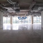 Quá hiếm! cho thuê showroom mặt đường lê văn lương, 1500m2x2tầng.mặt tiền40m, kinh doanh mọi mô hình