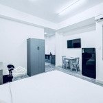 Cho thuê căn hộ studio new 100% - xa bếp - thang máy - mặt tiền - full nt