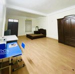 Cho thuê nhà 50m2, đường ô tô phù hợp làm văn phòng, homestay cạnh trường tiểu học vũ xuân thiều