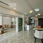 Chính chủ cần bán chung cư oriental plaza, dt 80m2, 3 pn, giá 2.5 tỉ. lh mình 0931177816*** yến