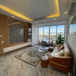 Gấp cần bán gấp căn hộ chung cư view hồ đền lừ - hoàng mai