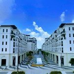 Cần bán gấp tòa parc villa r zone 6.3 vị trí đẹp, ngân hàng hỗ trợ vay 70%, giá tốt. lh 0946888918