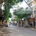 Bán đất đức giang, diện tích: 74m2, mt: 4.5, ô tô 7 chỗ vào đất, 5.65 tỷ