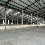 Cho thuê kho xưởng 5500m2 .pccc tự động .thuận an bình dương