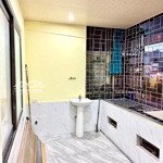 Bán nhà tt đặng văn ngữ, view hồ xã đàn, tầng 2, 3 pn, 70m2, 3.15 tỷ