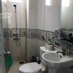 Chính chủ cần bán gấp nhà nguyễn tiểu la hẻm 3m p8 q10 3m x 10m (30m2) trệt lửng 2 lầu st giá bán 6 tỷ