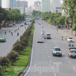 Chỉ 24.5tỷ mặt phố vip văn cao,tây hồ-mt khủng-vỉa hè-thang máy-kd tốt