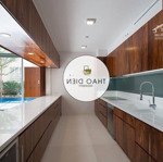 Cho thuê villa nguyễn văn hưởng p. thảo điền quận 2 - 631m2 4 phòng ngủphòng ăn,khách ,gym.. 7500$ (bt154)