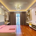 Bán căn liền kề vinhomes marina 67,5m2 giá 8,99 tỷ