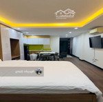 Căn hộ full nội thất xịn view thoáng 45m2 9.5 tr/th. nhà mặt phố lý nam đế, hoàn kiếm