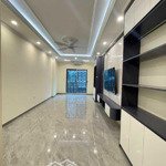 5.5 tỷ - 50m2 - nhà miếu đầm - mễ trì - 10m ô tô