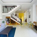 Cho thuê villa mini khu thảo điền, có sân trước nội thất cơ bản