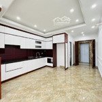 Cho thuê nhà nguyên căn tại thái hà, diện tích 45m2 x 5t, thông sàn. gía cho thuê 15 triệu/tháng