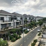 Ngộp bank lavila giai đoạn 1, dt 6x17,6m, giá 10 tỷ. lh: 0931 799589 duy