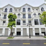 Cần bán shophouse liền kề 71m2 nằm trên trục đường 52m, dự án vinhomes ocean park, gia lâm