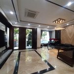 Nguyễn huy tưởng, dt150m2, 4 tầng, mt9m, giá 54 tỷ