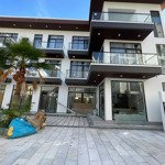 Cho thuê siêu villa mt gần phạm văn đồng phường phước mỹ-sơn trà