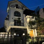 Bán gấp lô biệt thự giá sài gòn mystery villas quận 2, 150 tr/m2. lh: 0908 9878 04