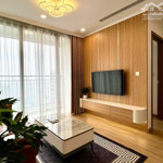 Em cần cho thuê căn hộ 74m2 full đồ view hồ nhà thoáng mát giá 15tr/tháng liên hệ em: 0394321002