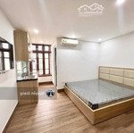 Căn hộ full nội thất mới 5.5 triệu/tháng phố văn cao - ba đình. oto đỗ cửa