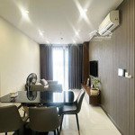 Bán lỗ căn hộ cskyview- chánh nghĩa - 80m2- full nội thất giá 2.05 tỉ liên hệ: 0902862234