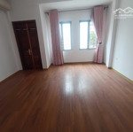 Cho thuê nhà khu đt định công lê trọng tấn trường chinh 35m2 xây 4 tầng 3 ngủ giá bán 14 tỷ ôtô