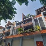 Bán cặp shophouse halla jade 4 tầng 300m2 ( 12x25 )- cạnh siêu thị lotte, hải châu - thu nhập 80tr